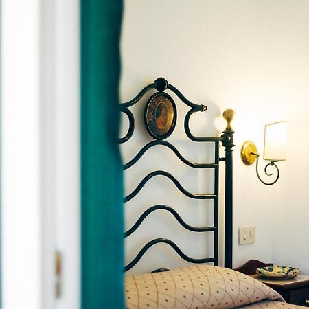 Villino Eleonora Bed & Breakfast Parghelia Exterior foto