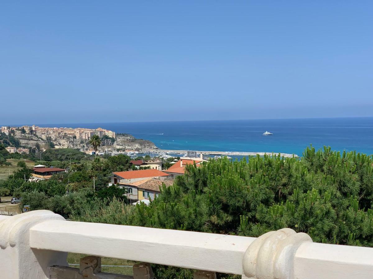 Villino Eleonora Bed & Breakfast Parghelia Exterior foto