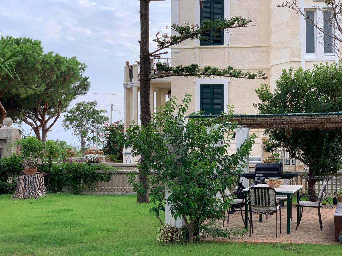 Villino Eleonora Bed & Breakfast Parghelia Exterior foto
